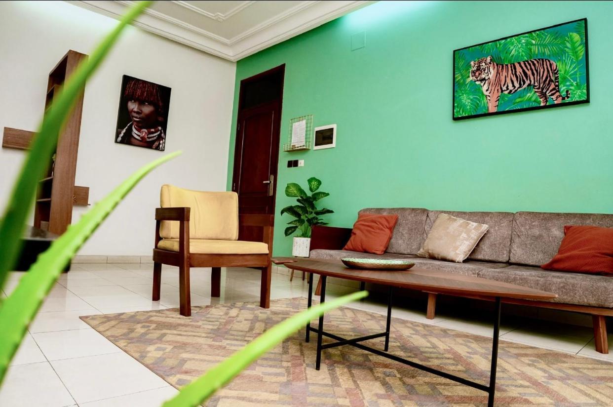 Ros'Appart Yaounde Exterior photo